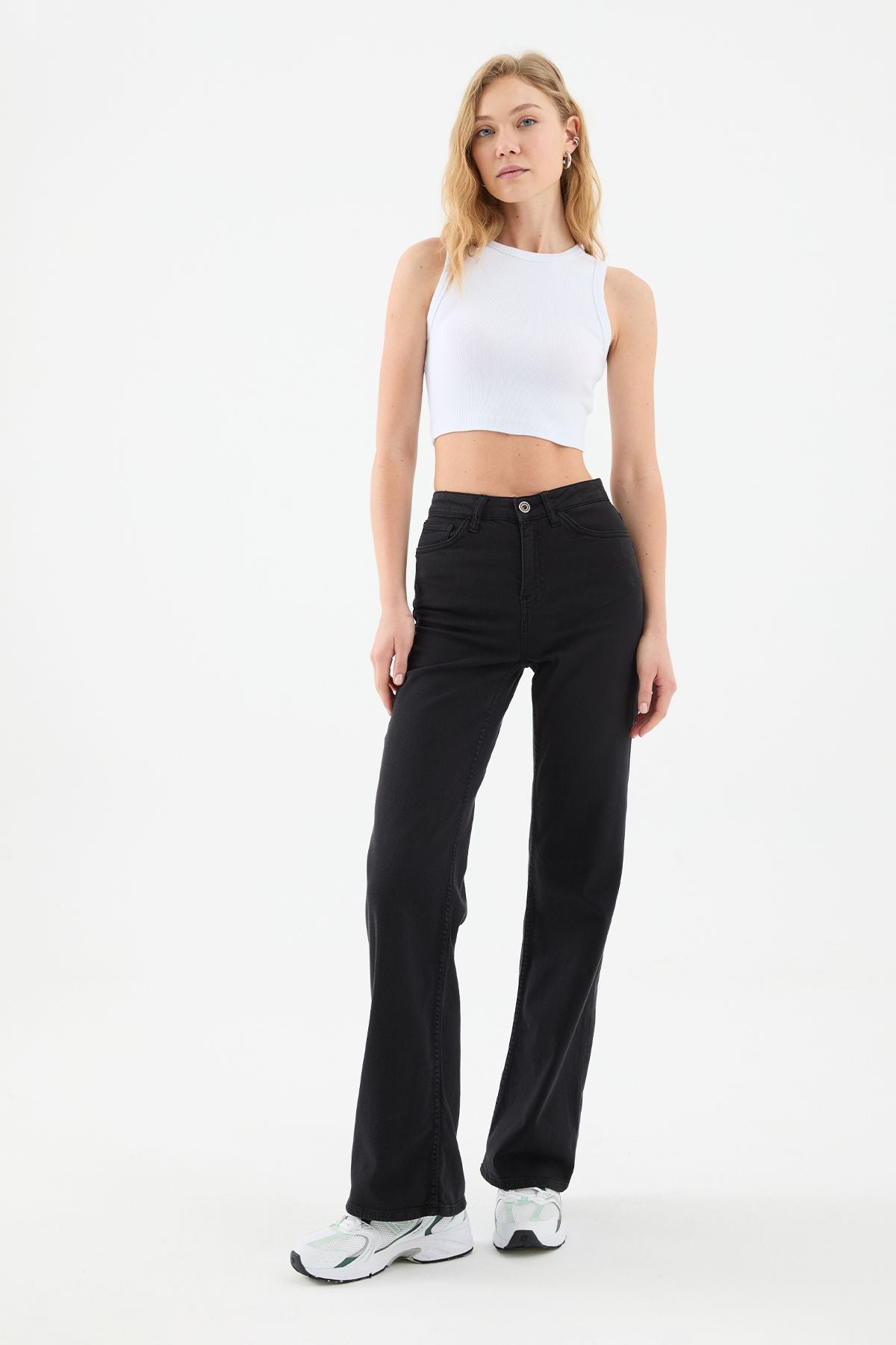 Odin Wide Leg Fit Black Women's Jeans