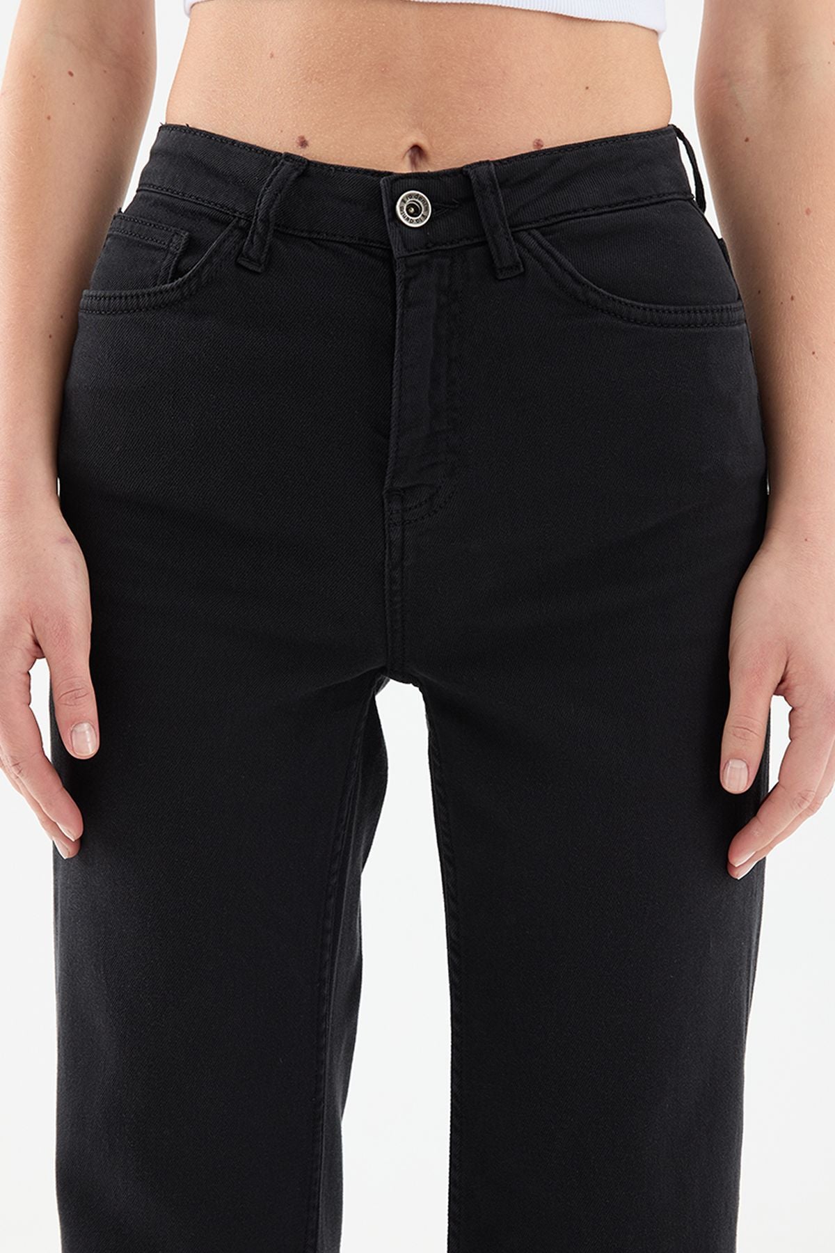 Odin Wide Leg Fit Black Women's Jeans