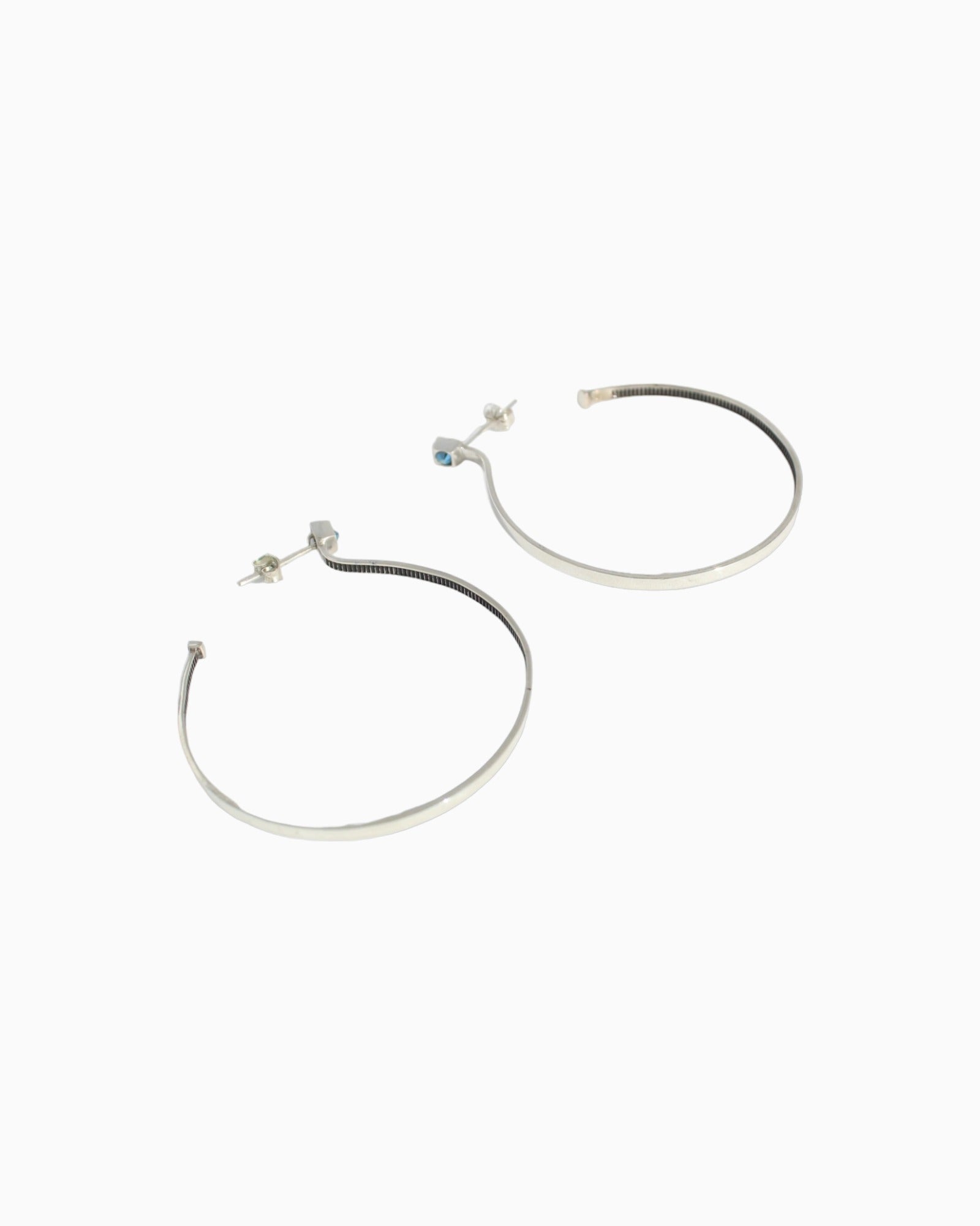 Handmade Silver hoop earrings Calliophis #05 by Fann!